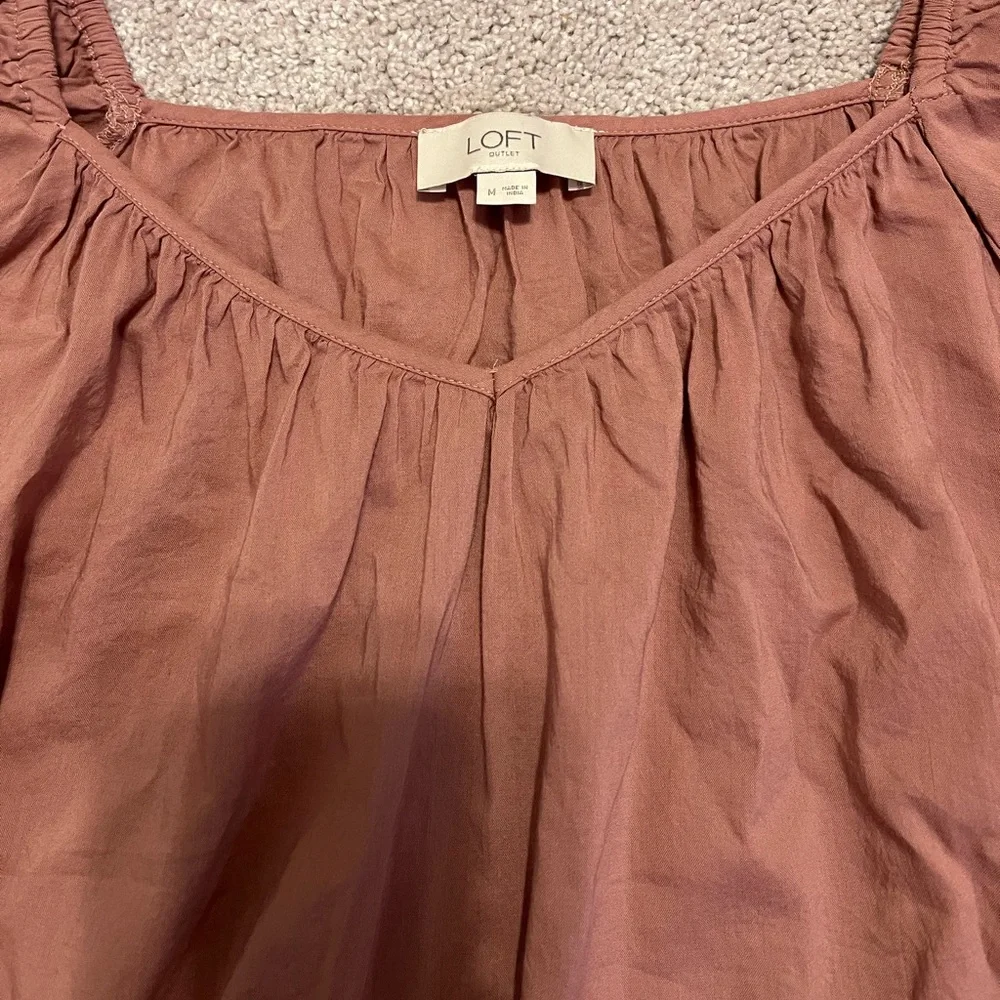 ⭐️5/$25⭐️ Loft Mauve Balloon Sleeve Blouse Top